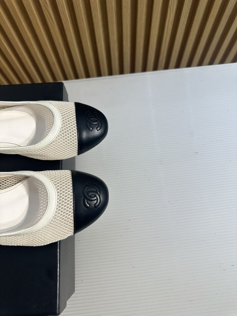 Chanel Low Shoes